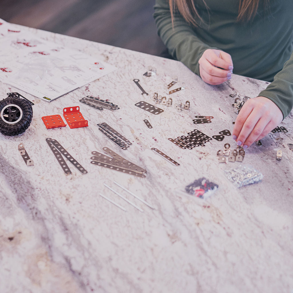 Erector Set for Boys - Girls | Metal Model Kits for Adults Teens and Advanced Kids Stem Toys | Build A Car Plane or Excavator | Educational Toys | Engineering Toys | Building Kit